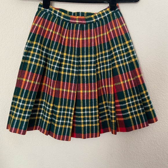 Bobbie Brooks Women’s Vintage Plaid Pleated Tartan Skirt Red Green Sz XS 60s - Picture 2 of 9